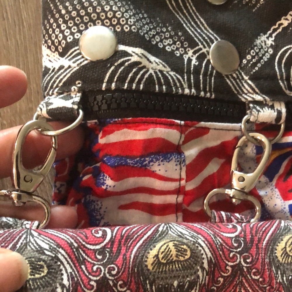ZAND AMSTERDAM - REVERSIBLE MultiColored Patterned Wrap Skirt w/Detachable Bag - Picture 5 of 15